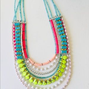 Any 2 for 40🛍NWOT. Multicolor statement neckpiece